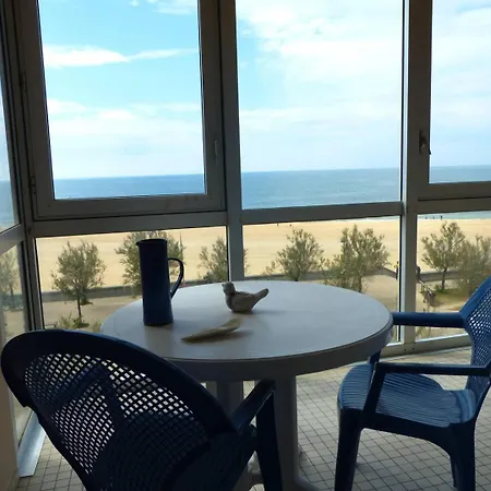 Le Point D'or- Pour 2 Personnes Avec Vue Sur L'ocean 아파트 *